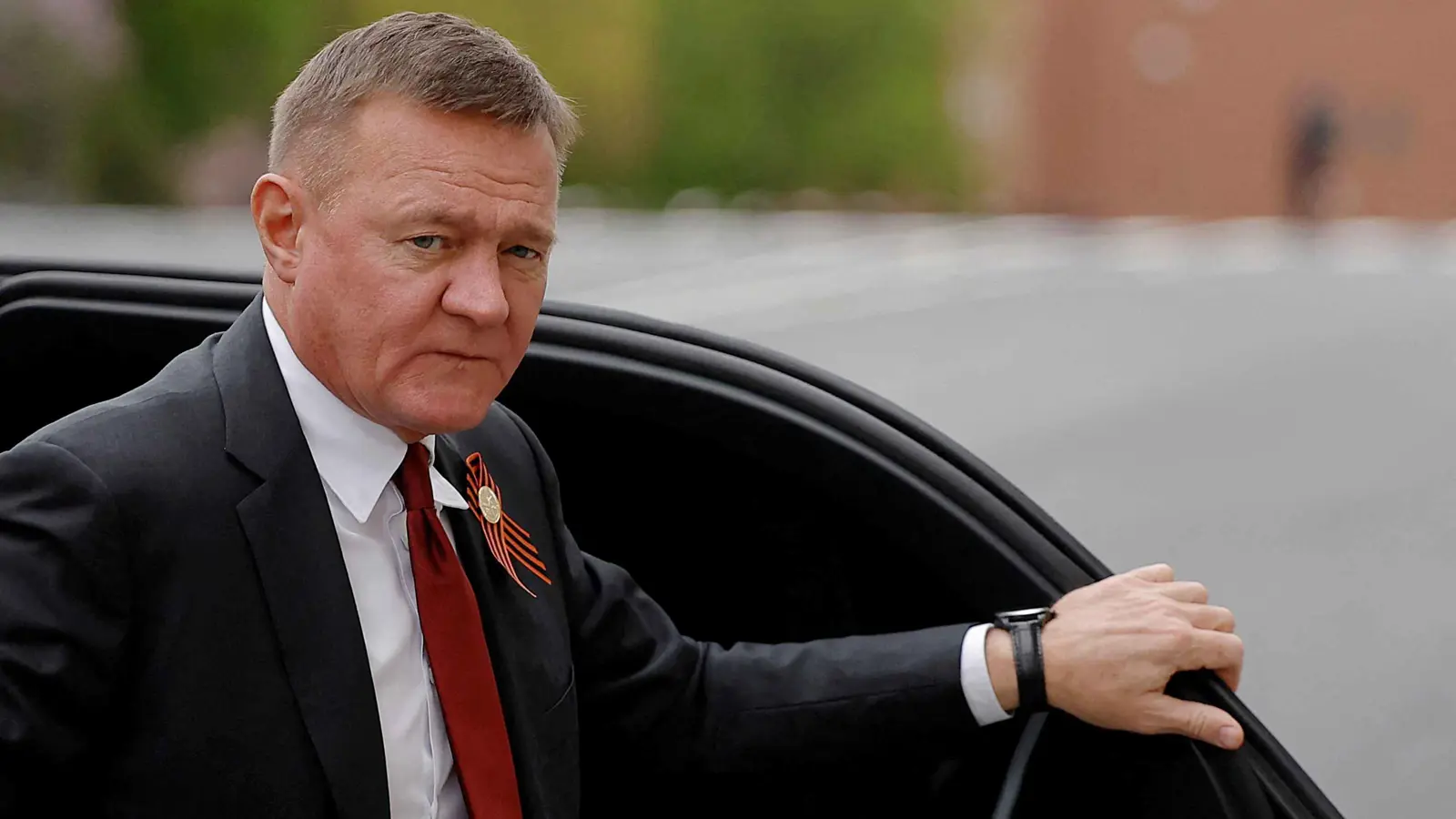 أول تعليق للكرملين على انتحار وزير النقل بعد إقالته