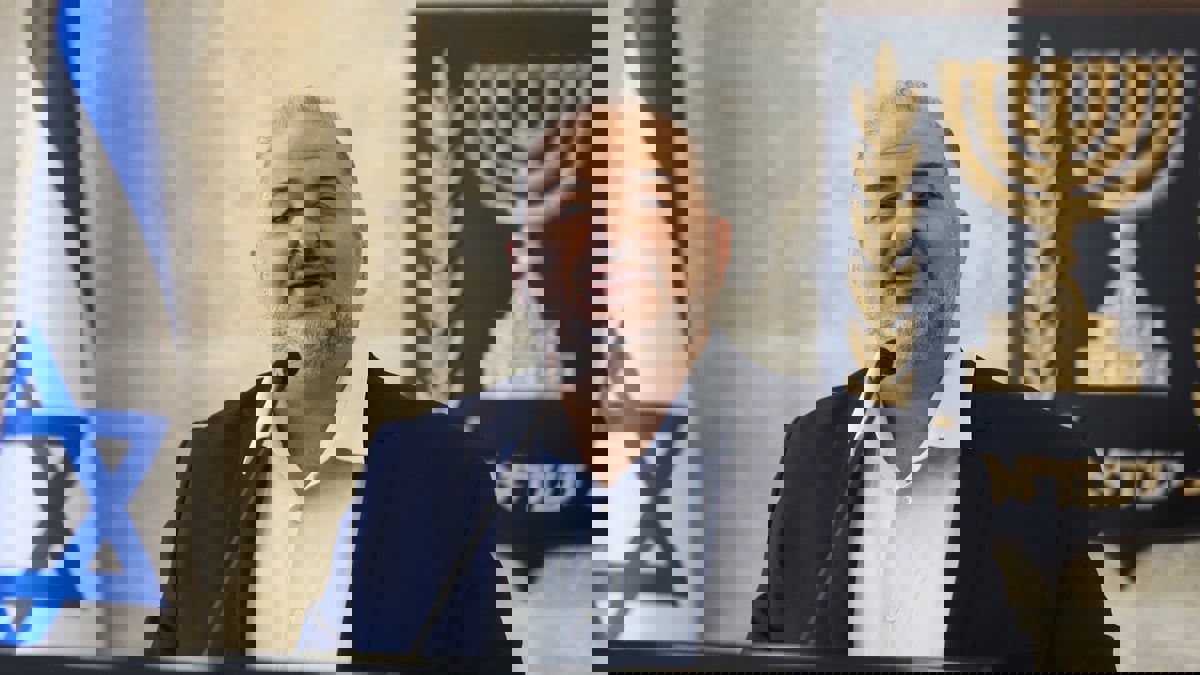 سعياً لزيادة شعبيته.. منصور عباس يبدأ الصدام مبكراً مع بن غفير