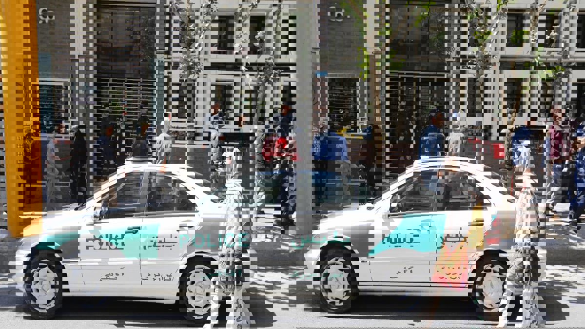 إيران تفرج عن مغني "راب" أدى أغنيتين عن قمع المحتجين