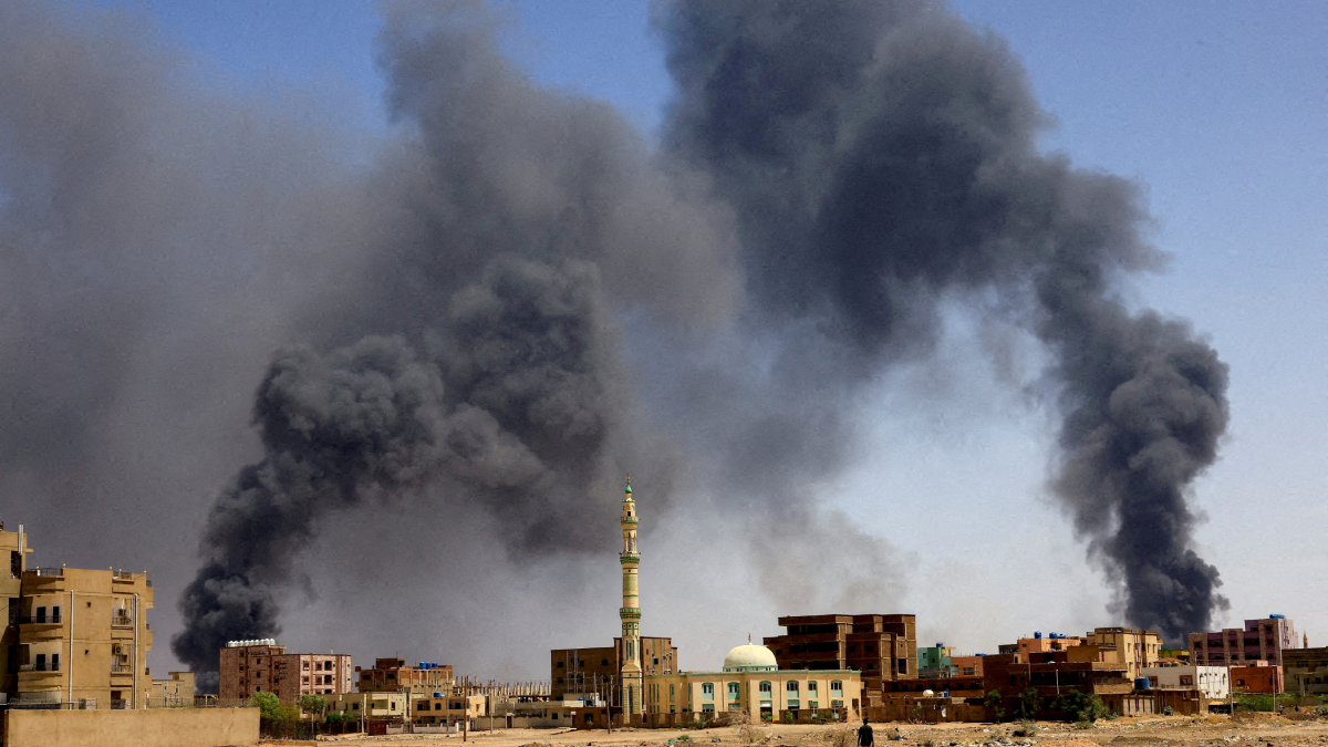 "الدعم السريع" تحذر قيادة وقوات الشرطة السودانية من الدخول في الحرب