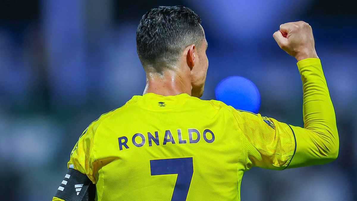 5 عوامل حاسمة.. هل يدفع إيفان توني ثمن عودة كريستيانو رونالدو؟ 