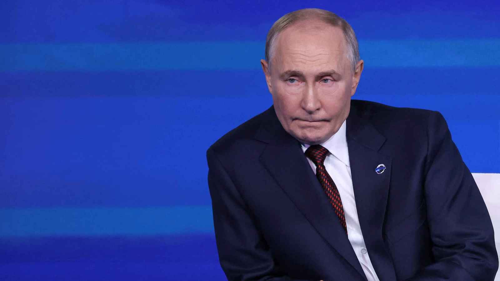 موسكو تنفي تقارير عن دفع إيران نحو اتفاق يقيد التخصيب