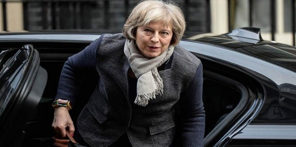 رغم رغباتها الجامحة.. تيريزا ماي تستعد لمفاوضات "الطلاق" مع الاتحاد الأوروبي