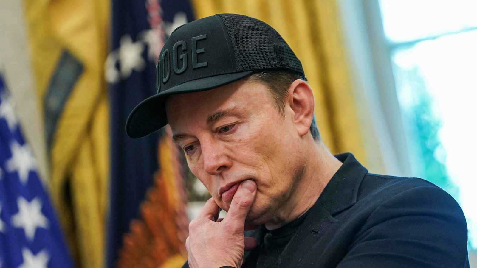 بعد اتهامه بخرق أخلاقيات العمل.. كشف جوانب خفية عن إيلون ماسك