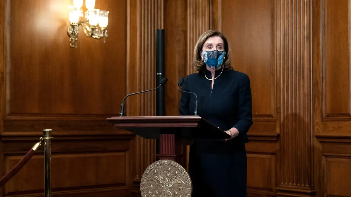 نانسي بيلوسي تكلف جنرالا متقاعدا مراجعة تدابير الأمن في الكابيتول عقب اقتحامه‎