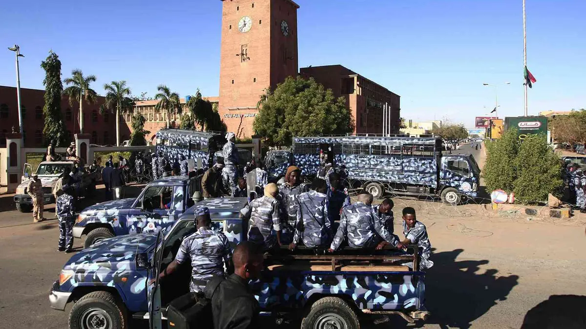 سياسيون سودانيون: اعتقالات أعضاء لجنة "تفكيك نظام البشير" تصفية حسابات