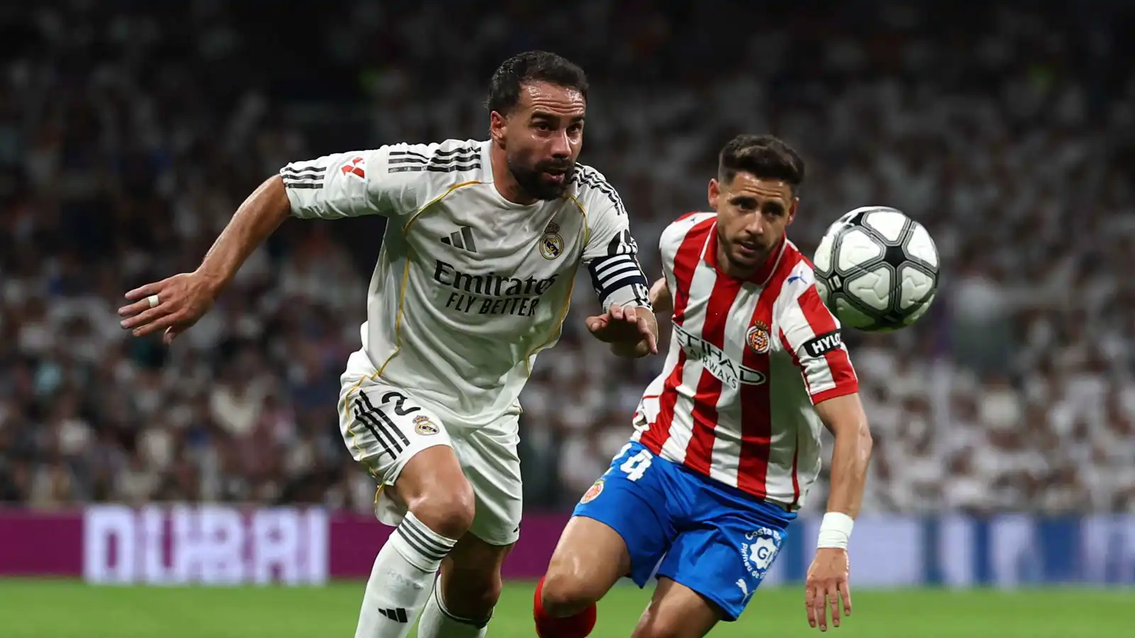 فيديو كاشف.. كارفخال يسخر من نجم ريال مدريد أمام بيتيس (شاهد)