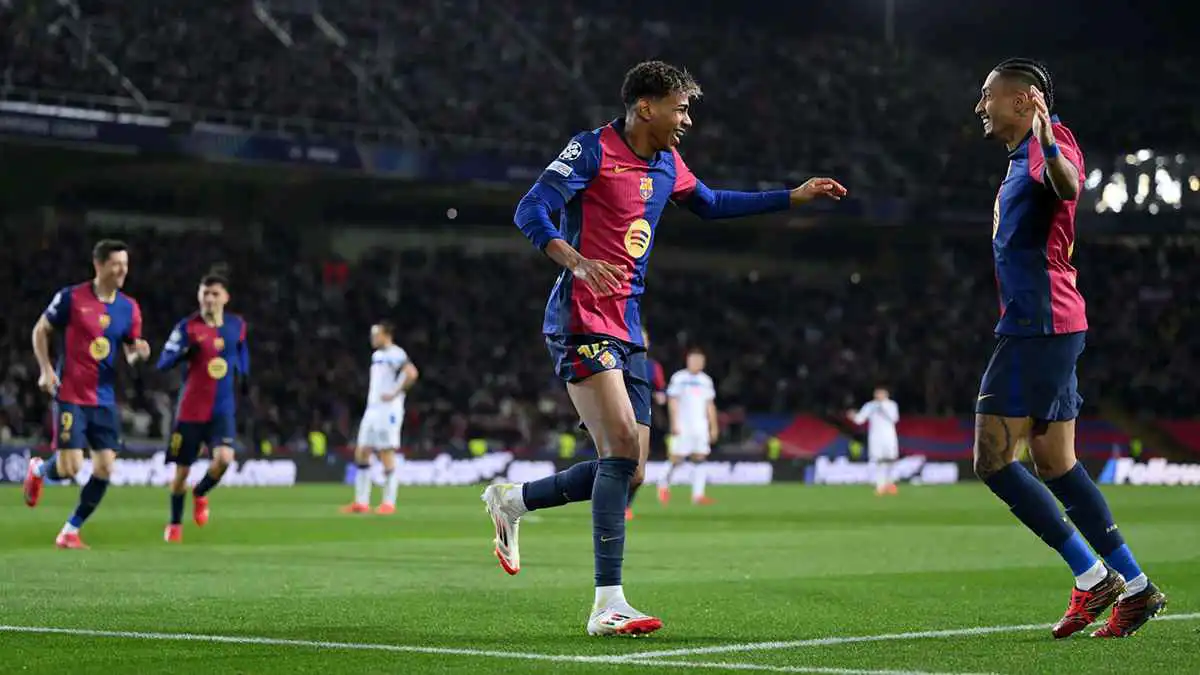 رعب في برشلونة.. الكشف عن بند خاص يمنح رافينيا حق الرحيل للدوري السعودي