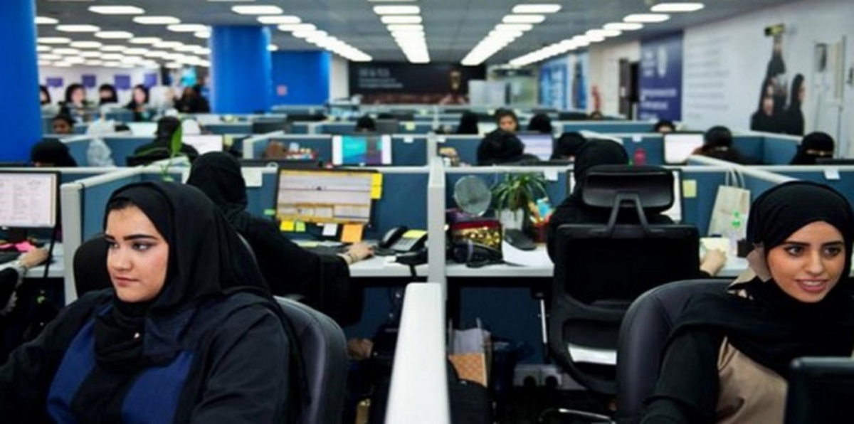 تغير أزياء النساء.. مؤشر جديد على التحول الذي تشهده السعودية