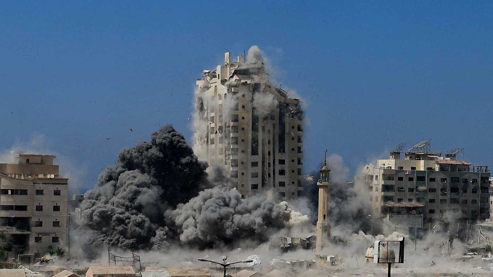 حماس تنفي وجود بنى عسكرية تحت أبراج غزة المستهدفة