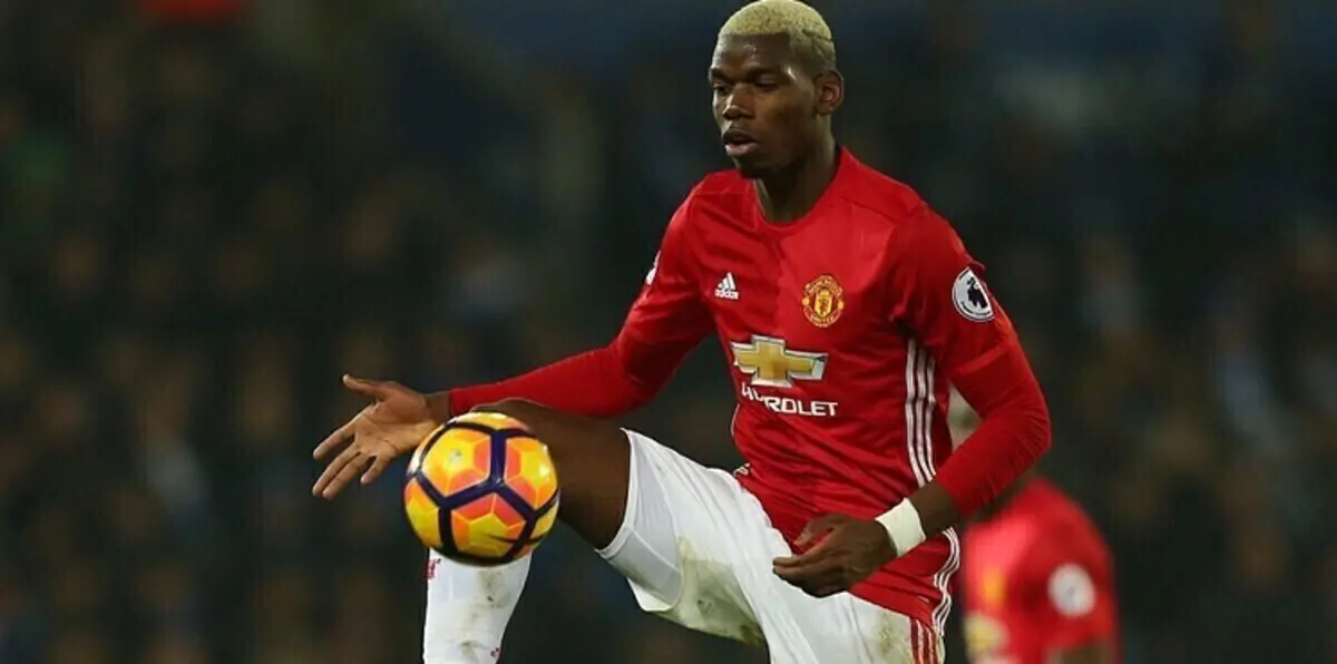 جولة في منزل "أغلى صفقة" بتاريخ كرة القدم (صور)