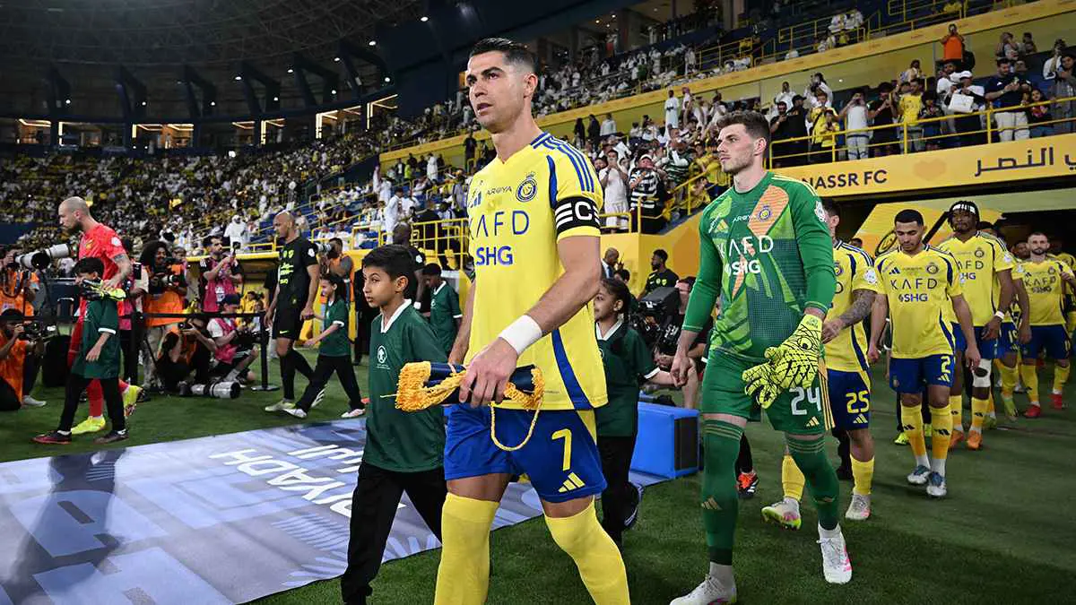 صدام النجوم.. 5 معارك حامية تشعل السوبر السعودي