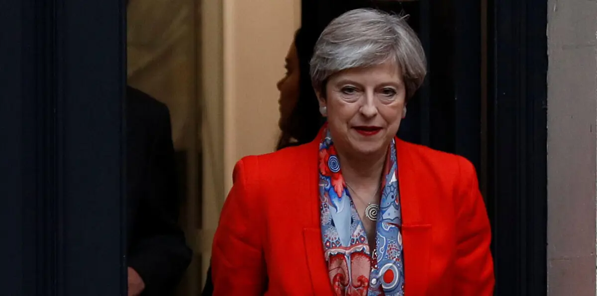 تيريزا ماي تطلب تصريحا ملكيا لتشكيل الحكومة