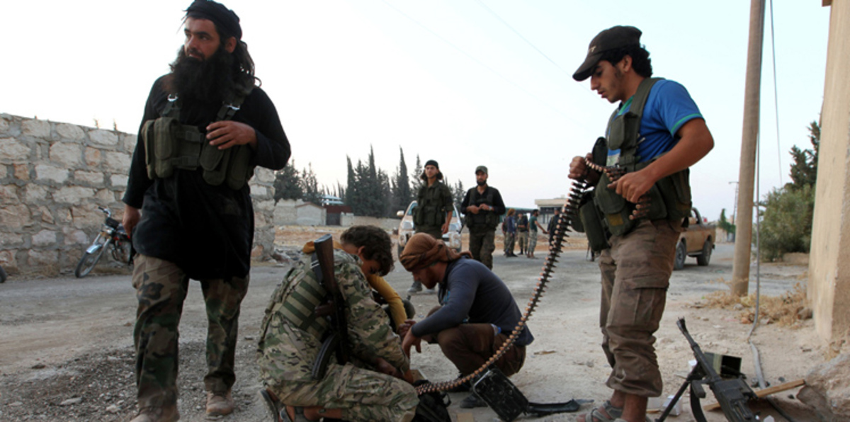 المرصد: كسر حصار حلب أكبر هزيمة للأسد والإيرانيين والروس وحزب الله في سوريا