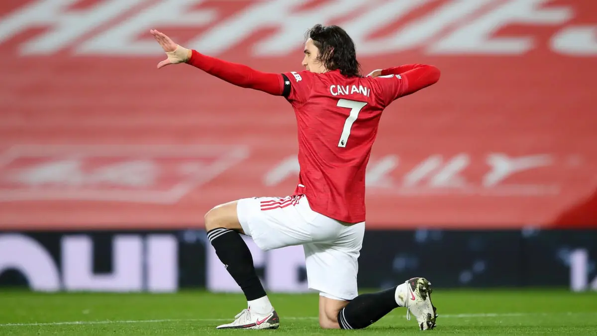 نادي برشلونة في مفاوضات متقدمة مع كافاني