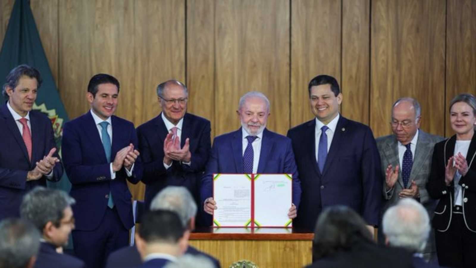 "خطة السيادة".. خطوة على مسار التصعيد بين البرازيل وترامب