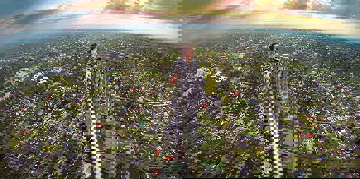 متهورون يجازفون بحياتهم لاقتناص "سيلفي" خالدة (صور)