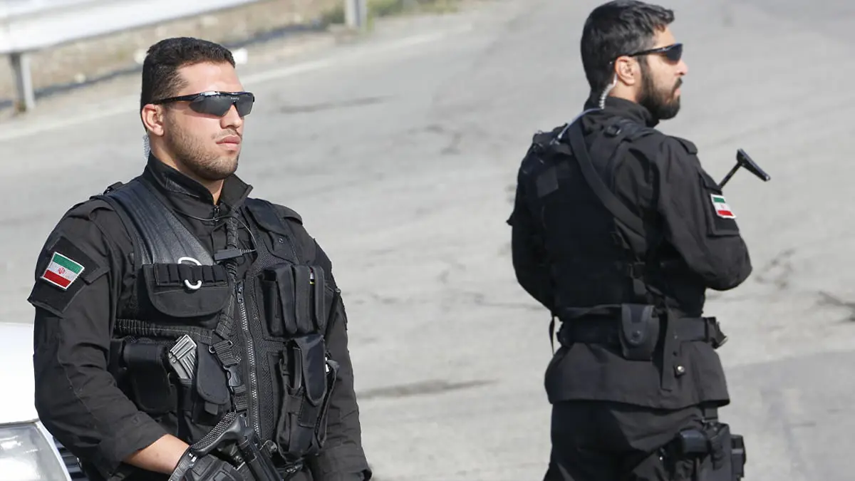 إيران تعلن اعتقال أفراد من جماعتين بتهمة "مناهضة النظام والثورة"