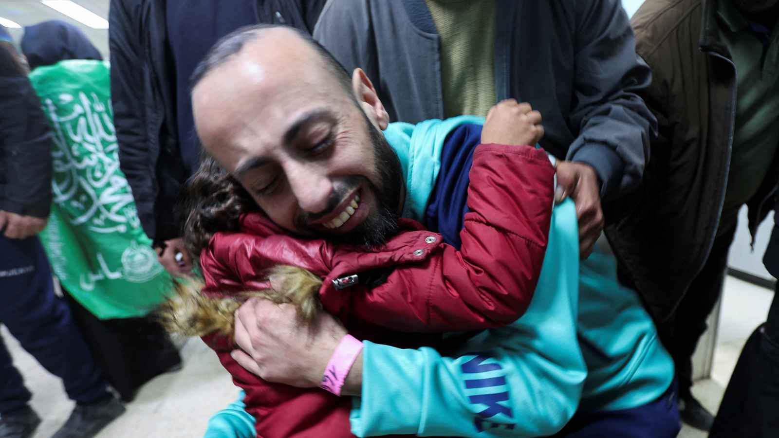 معتقل فلسطيني محرر يكشف عن أهوال التعذيب في سجون إسرائيل