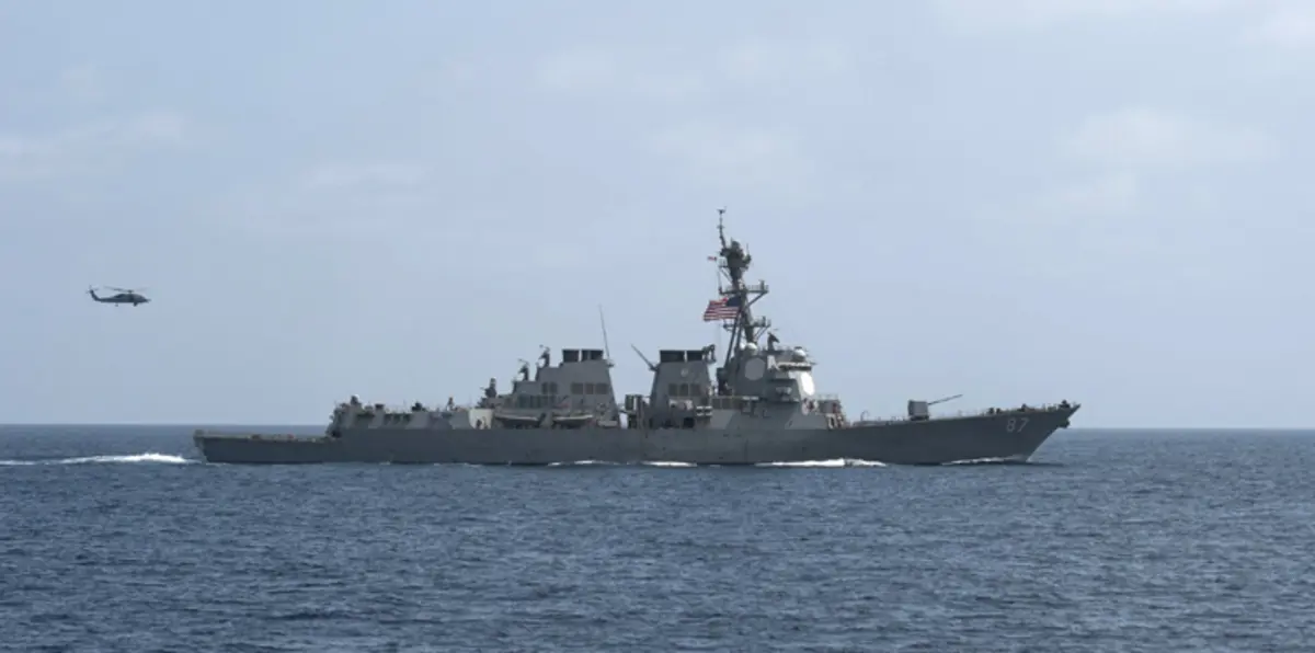 الإمارات تستنكر تكرار اعتداء الحوثيين على السفن في المياه الدولية