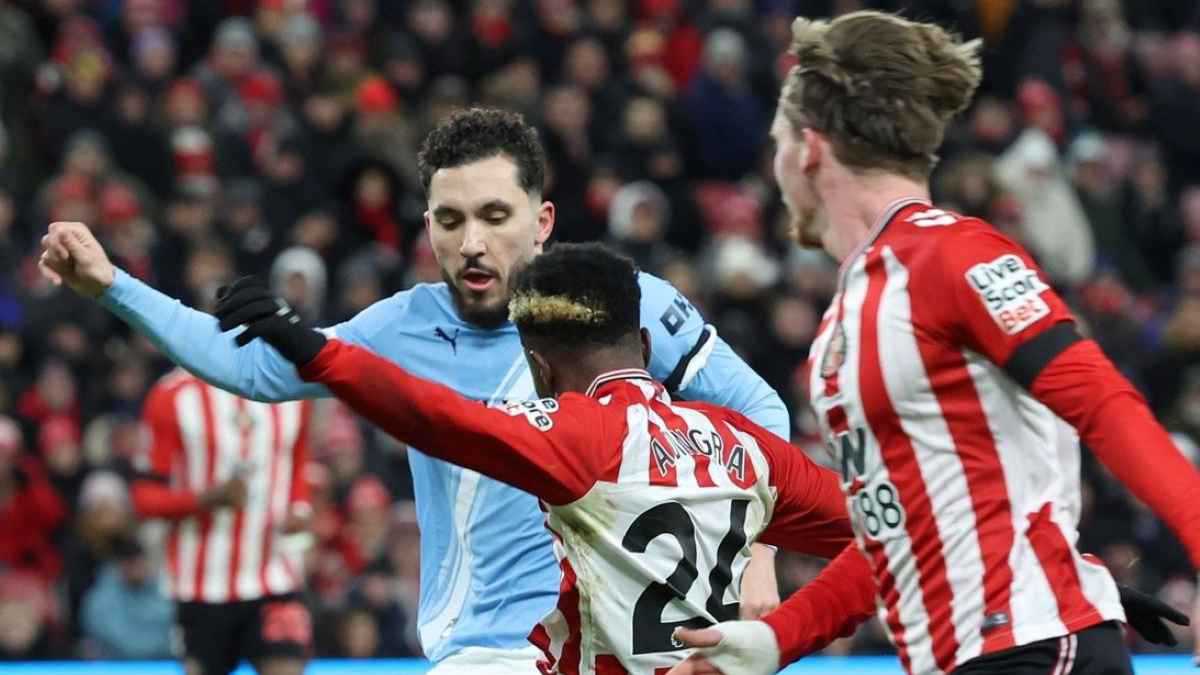 نجم كبير.. أكثر لاعب أثار استياء جمهور مانشستر سيتي أمام سندرلاند