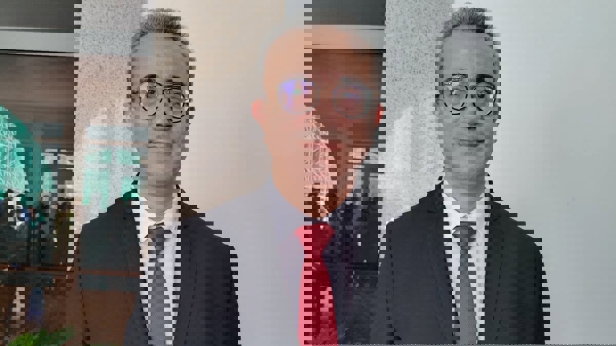 بانتخاب حاتم مزيو عميدا.. "إسلاميو تونس" يخسرون معركة "المحامين"