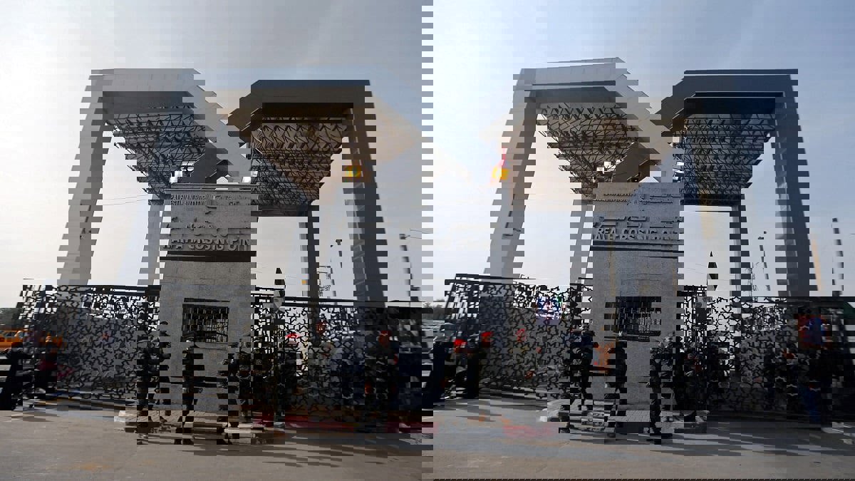 مصر تقرر فتح معبر رفح مع غزة 4 أيام