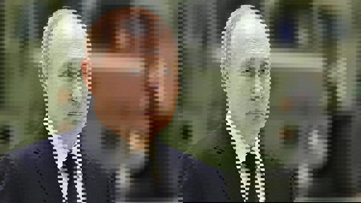 زيارة إلى "ماريوبول".. بوتين "يتحدى" مذكرة التوقيف بجولة قرب "خط النار"