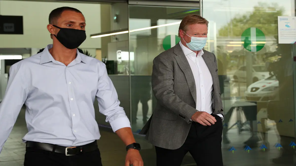 رونالد كومان يصل إقليم كتالونيا تمهيدا لتدريب برشلونة (شاهد)