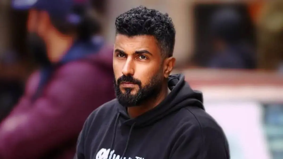 8 طلقات.. محمد سامي يترك الكاميرا خلفه ويخوض أول تجربة تمثيلية