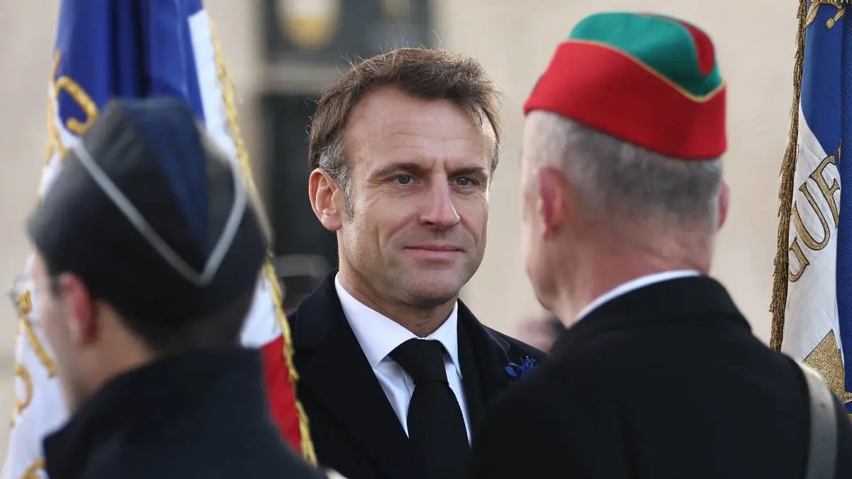 ماكرون يستنكر مظاهر معاداة السامية "الجامحة" في فرنسا 