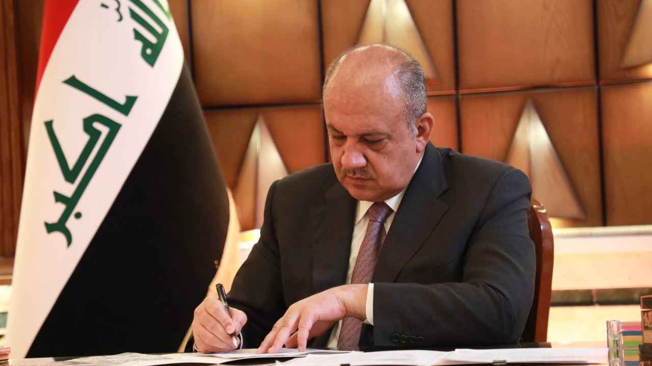 ضغوط ومصالح إقليمية.. من يُقرر مصير القوات الأمريكية في سوريا؟