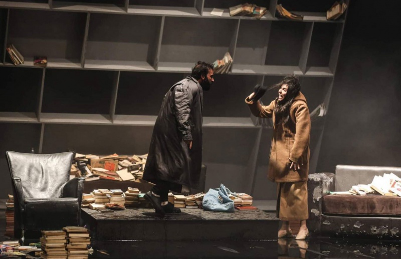  "صمت" الكويتية تتوج بالتانيت الذهبي لأيام قرطاج المسرحية