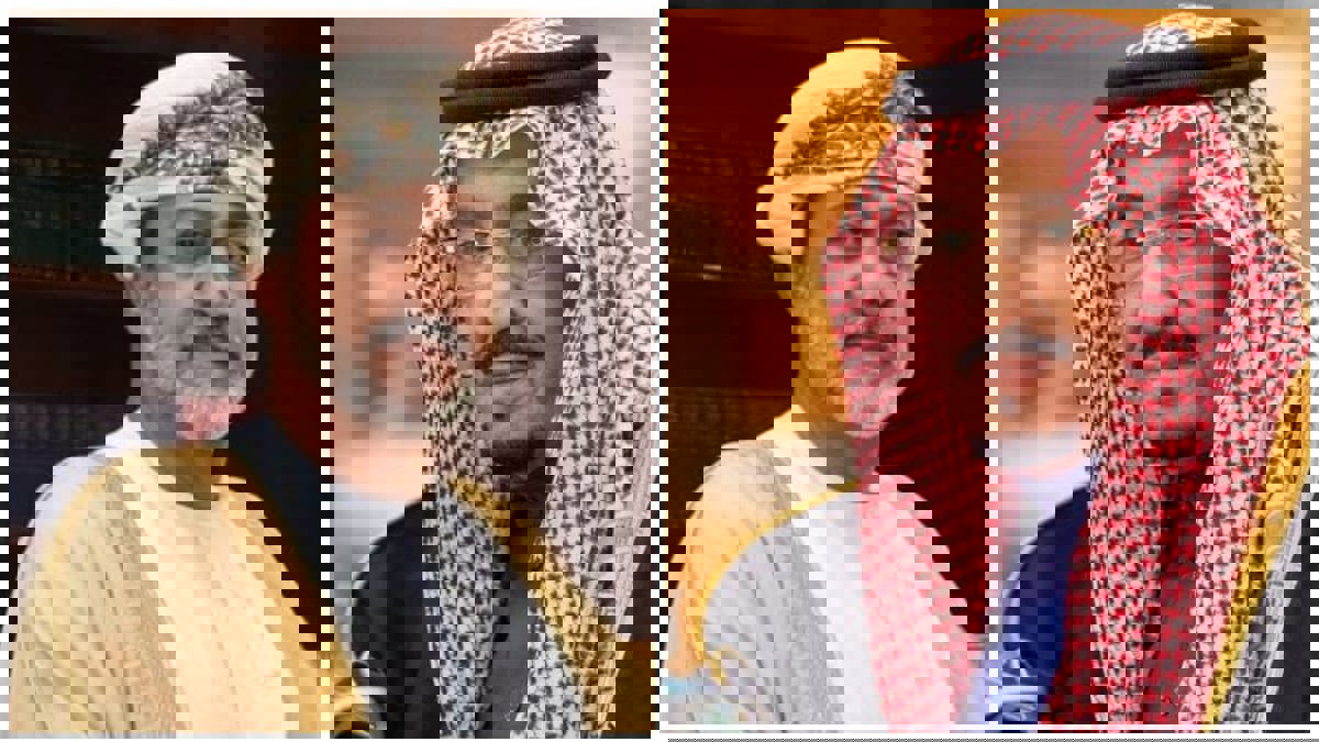 الملك سلمان يجري اتصالا هاتفيا بسلطان عمان