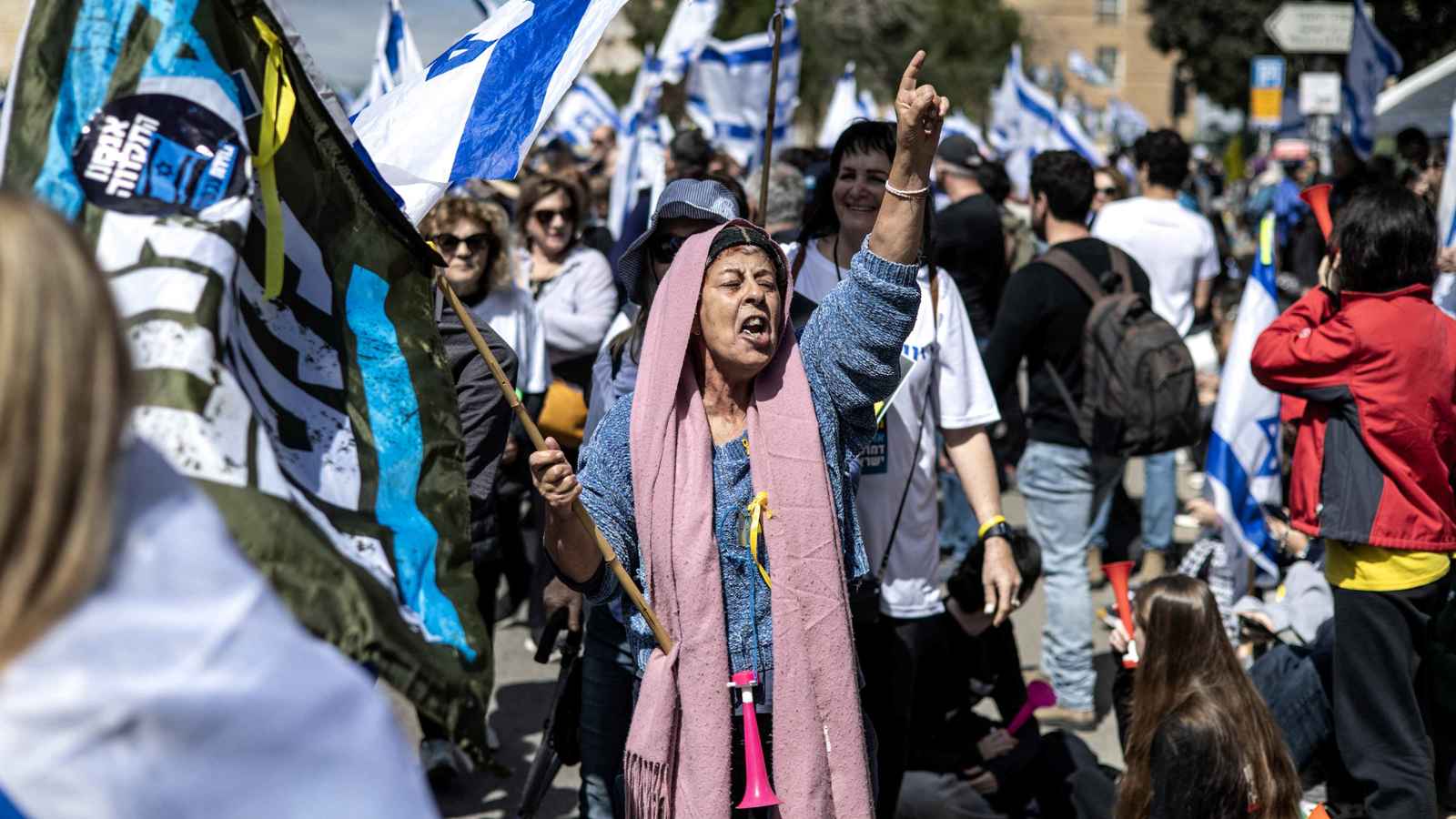 ممثلها لدى "العدل الدولية": إسرائيل على شفا حرب أهلية