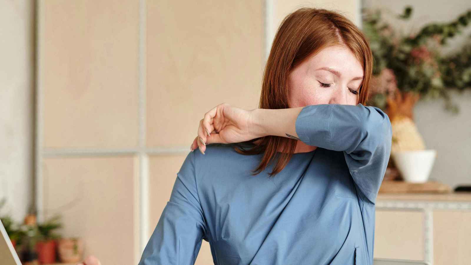 تغير المناخ يفاقم معاناة مرضى الحساسية ويطيل مواسمها