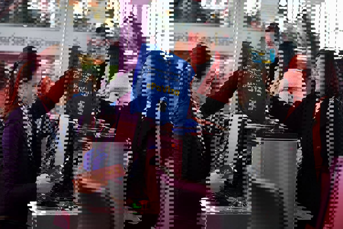 مواطنو كوسوفو يحتفلون بالانضمام إلى منطقة شنغن
