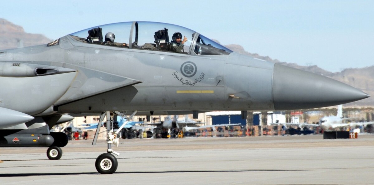 اليمن.. مقتل 70 حوثيًا في غارات للتحالف العربي شمالي صنعاء