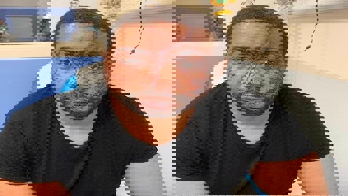 فلويد جديد في باريس.. توقيف 3 شرطيين فرنسيين بعد ضرب رجل أسود (فيديو)