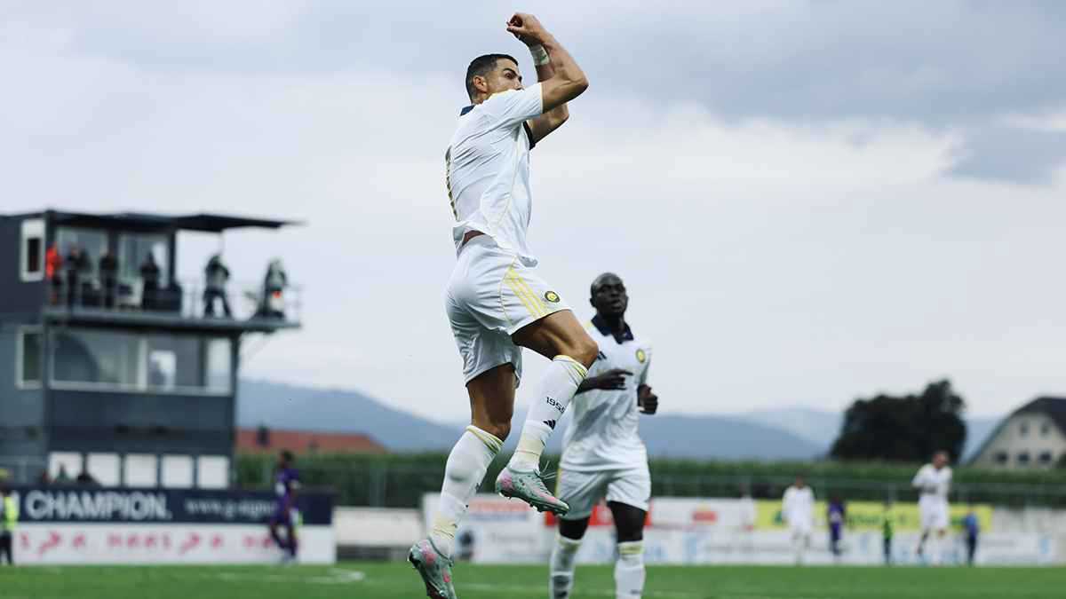 رونالدو يقود النصر لقلب تأخره وتحقيق الفوز على تولوز (فيديو)