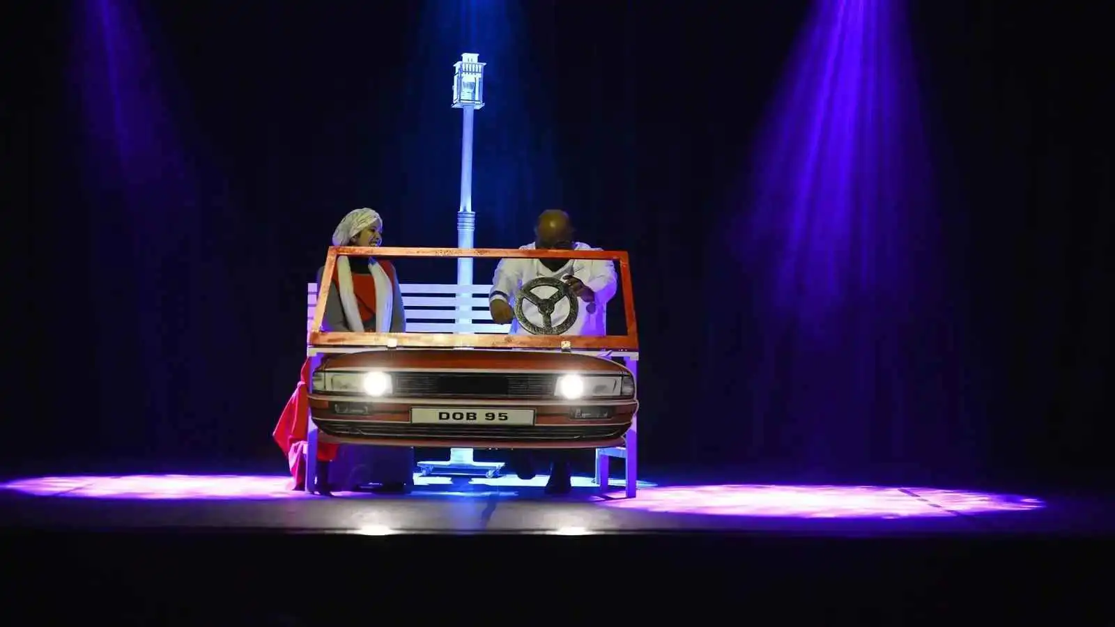 "ليلى والدب قيس".. نسخة خليجية معاصرة لأشهر قصص الحب