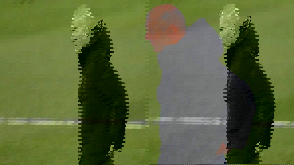 تقرير: زيدان باق مع ريال مدريد حتى نهاية الموسم