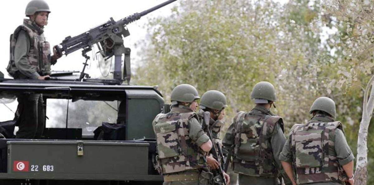 تونس توقف 17 متشددا بطريقهم إلى ليبيا