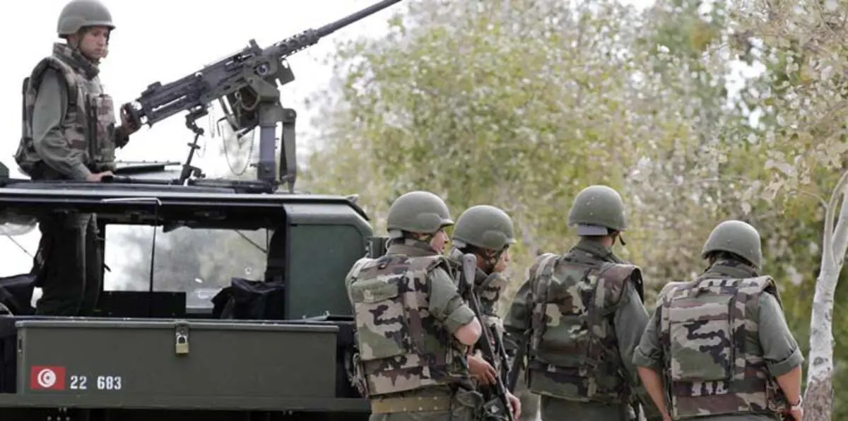 تونس توقف 17 متشددا بطريقهم إلى ليبيا