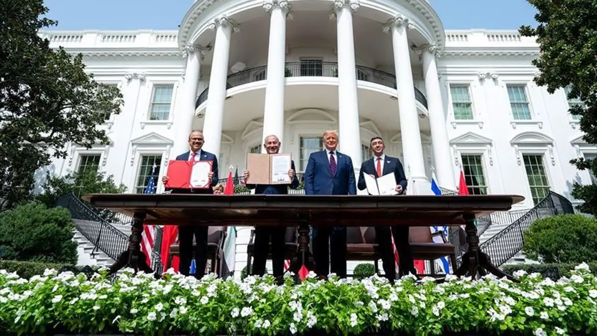 إسرائيل... توقعات ديكسين واستطلاع أكورد