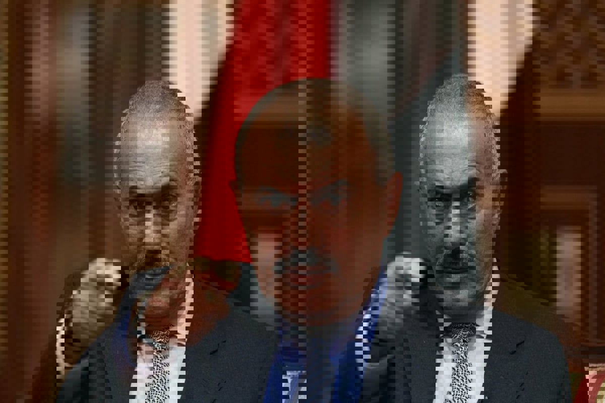 علي عبدالله صالح بخير ولم يصب بأذى