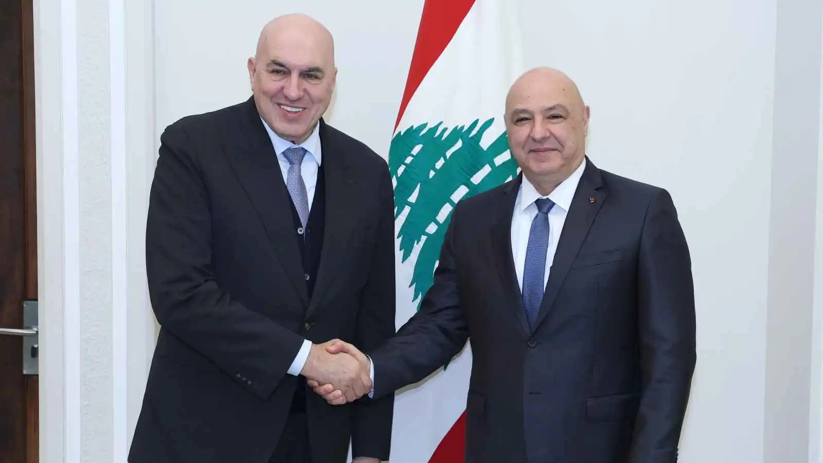 عون: لبنان يرحب بأي قوة أوروبية تحل مكان "اليونيفيل"