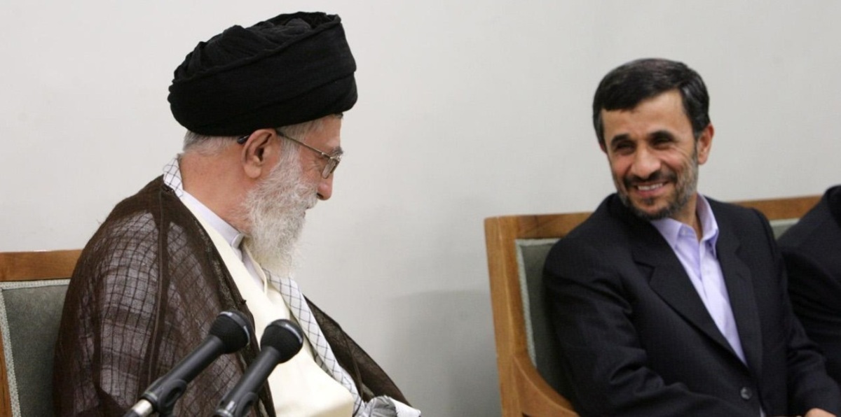 نجاد يدعو خامنئي للضغط على القضاء لوقف اعتقال المعارضين