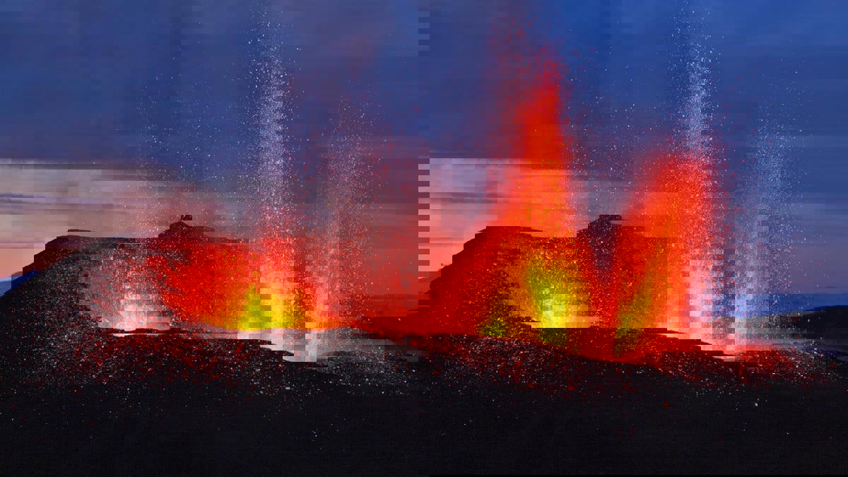 ابتكار تقنية ذكاء اصطناعي تتنبأ بالانفجارات والبراكين