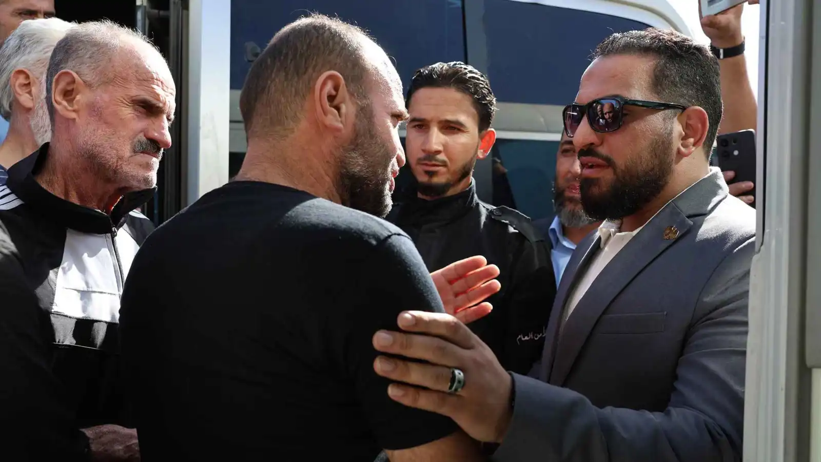 الداخلية السورية تعلن الإفراج عن موقوفين من أبناء السويداء (فيديو وصور)